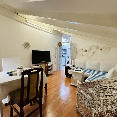 Apartament Cozy Beachside Retreat Izola