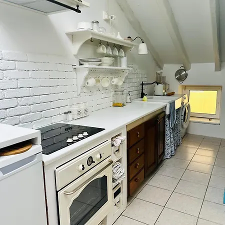 Apartment Cozy Beachside Retreat Izola